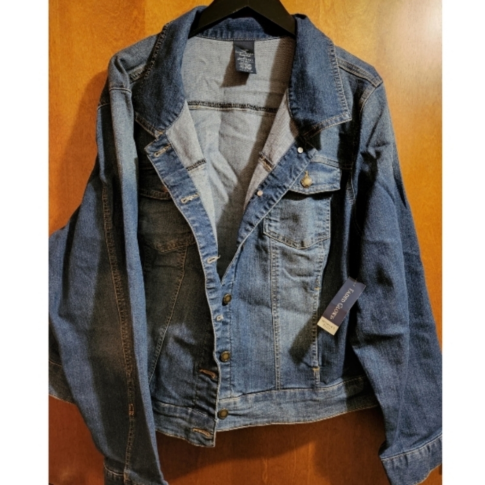 Plus Size NWT Jean Jacket